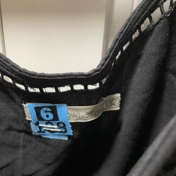 Townsen off shoulder top - Picture 2 of 4